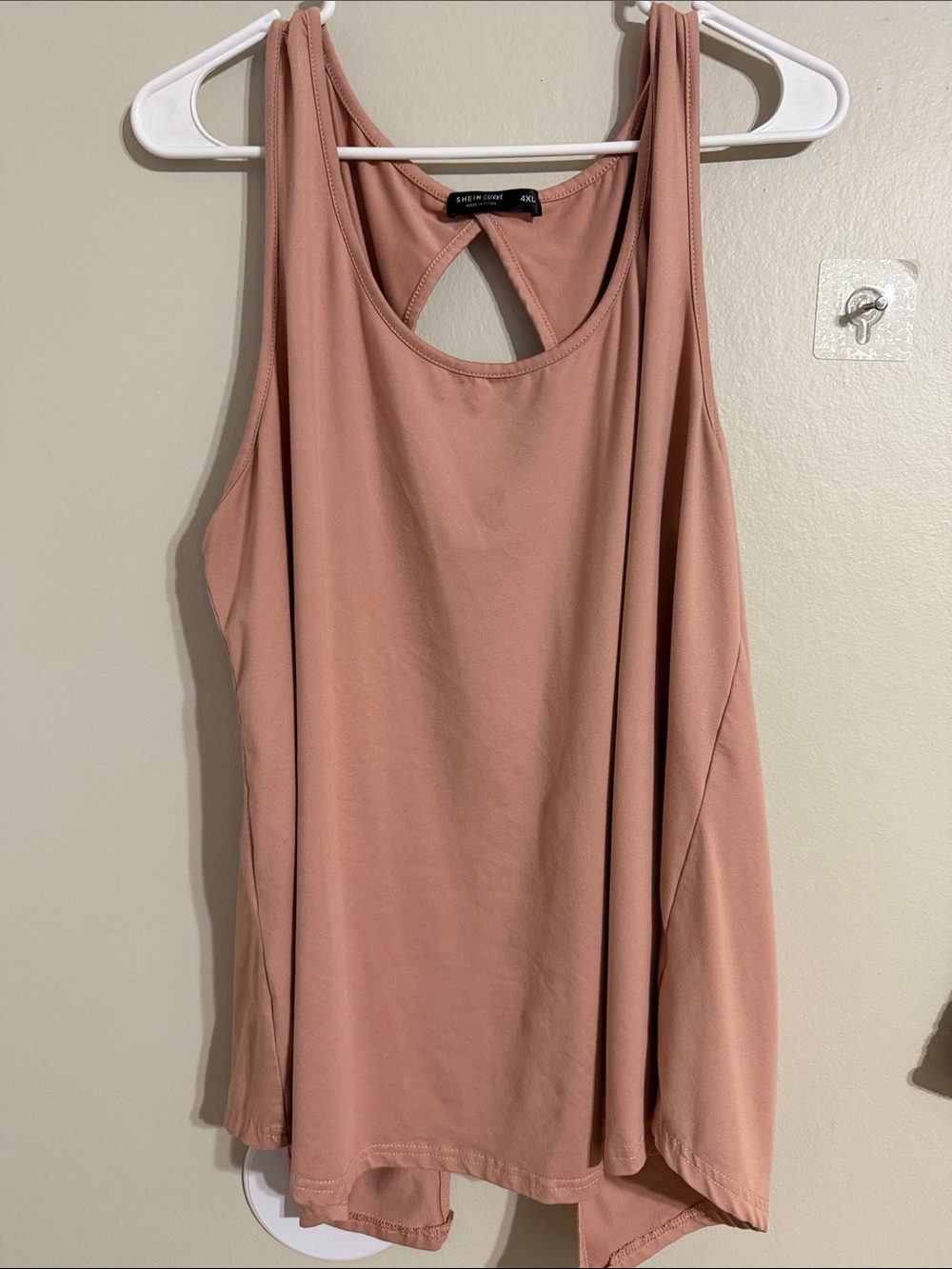 SHEIN Mauve Pink Keyhole Back Tank Top